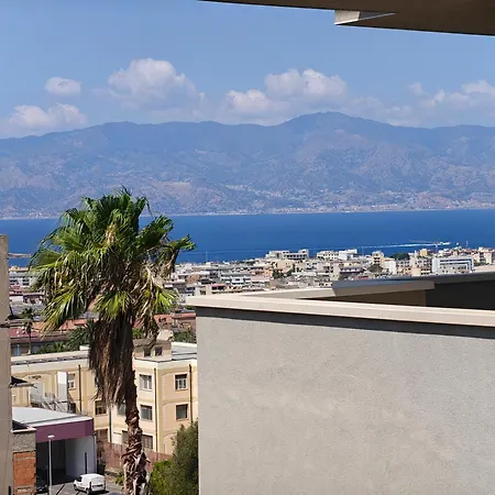 Lägenhet House Reggio di Calabria